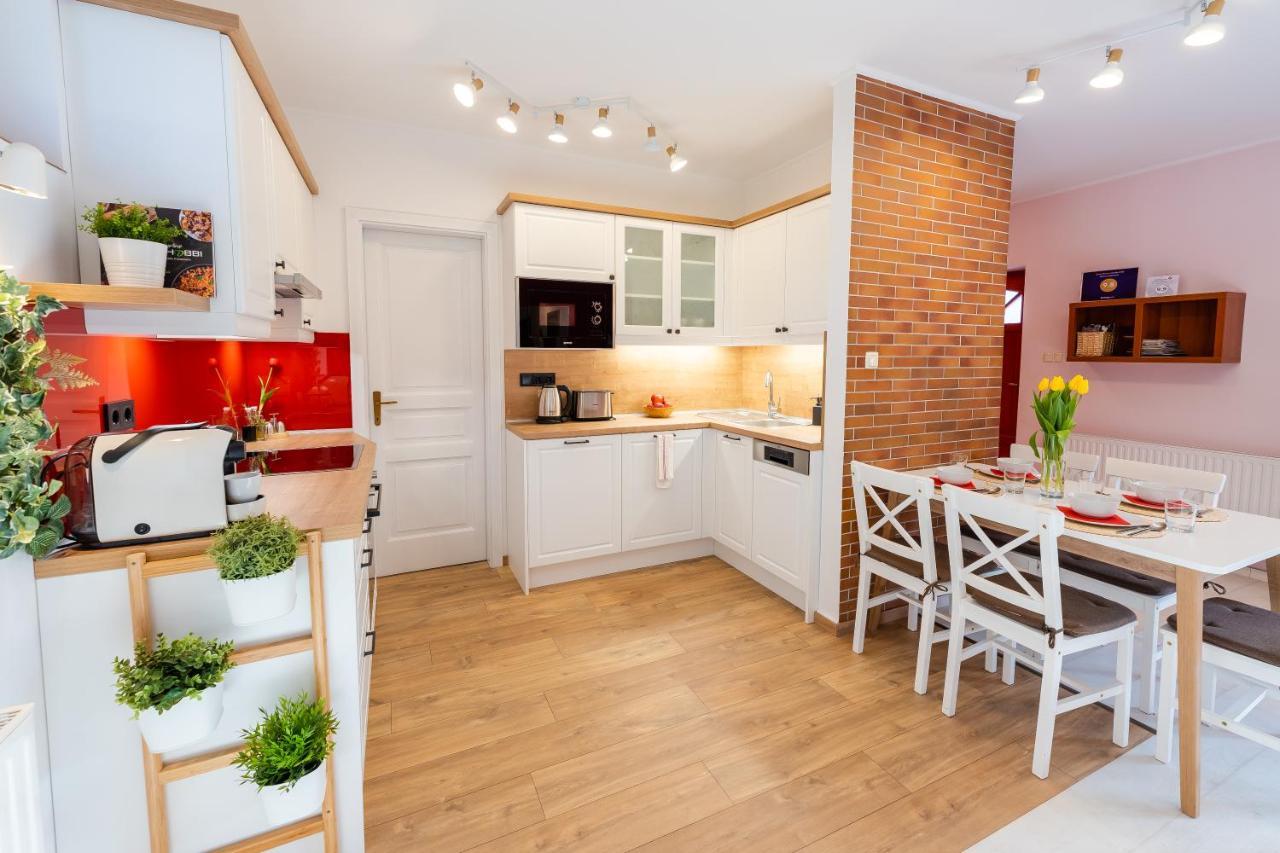 Sara-Lux Apartman Nyarliget Exteriér fotografie