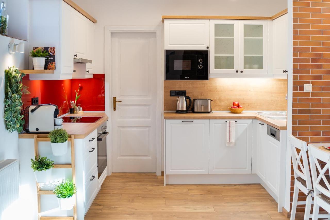 Sara-Lux Apartman Nyarliget Exteriér fotografie